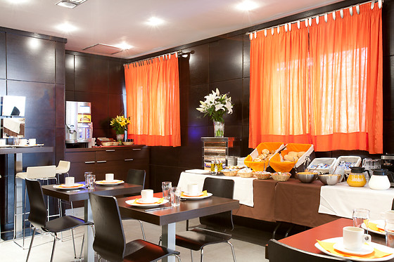 HOTEL LOS GIRASOLES I - photo 2
