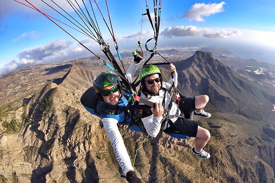 Un vuelo Silver Flight para 1 en Airsports Tenerife en Costa Adeje (Santa Cruz de Tenerife)