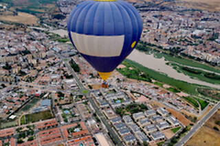 Un vuelo en globo para 2 en Passarola Globo Aerostático en Badajoz