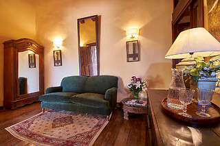 Una noche en suite con desayuno para 2 en Finca El Cortiñal en Valencia de Alcántara ( Cáceres)