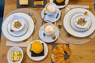 Una noche en habitación deluxe con desayuno para 2 en Hotel Boutique Casa do Estanco en Quiroga (Lugo)