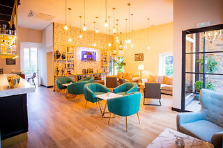 Una noche en habitación deluxe con desayuno para 2 en Hotel Boutique Casa do Estanco en Quiroga (Lugo)