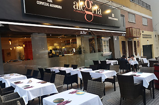 Espectáculo de flamenco con degustación en Málaga