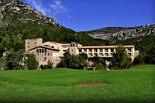 Dos noches con desayunos para 2 en La Figuerola Hotel & Restaurant**** en Vandellòs (Tarragona)