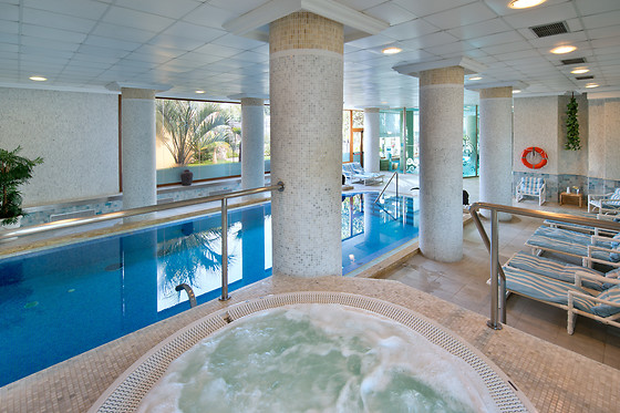 Un acceso a espacio bienestar para 2 en Hotel IPV Palace & Spa Costa del Sol Sup en Fuengirola (Málaga)