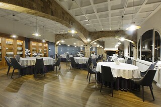 Una actividad Corral Experience para 1 en Bodegas Corral en Navarrete (La Rioja)