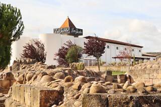 Una actividad Corral Experience para 1 en Bodegas Corral en Navarrete (La Rioja)