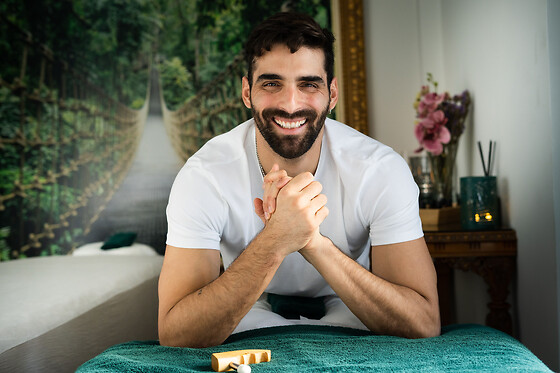 REVIVE & THRIVE - photo 1