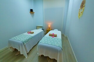 Un masaje en pareja zen relajante con aromaterapia en Zen Masahe en Madrid