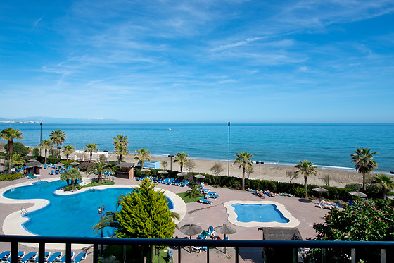 Un acceso a espacio bienestar para 2 en Hotel IPV Palace & Spa Costa del Sol Sup en Fuengirola (Málaga)