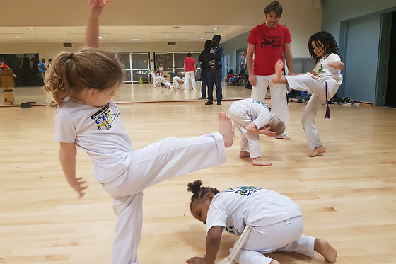 CAPOEIRA NO CORPO - photo 4