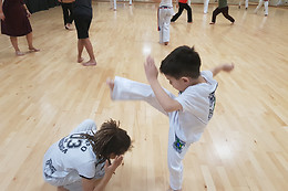 CAPOEIRA NO CORPO