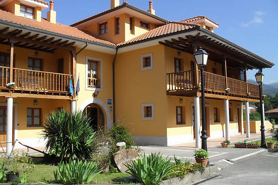 HOTEL APARTAMENTOS LA HORTONA - photo 0