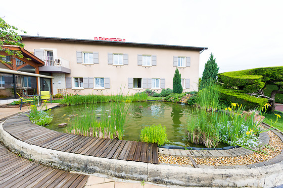 Hotel Des Grands Vins - photo 4
