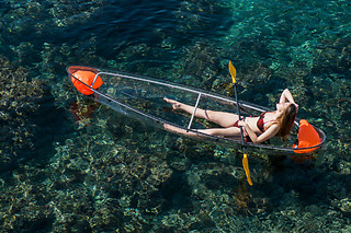 Una ruta en kayak para 2 en Clear Kayak en Nijar (Almería)