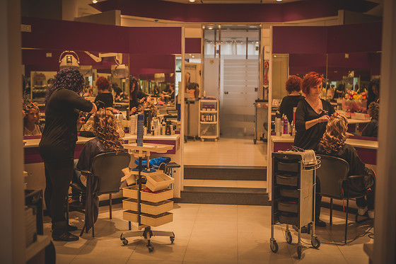 Un tratamiento facial para 2 en Centro de Belleza Gladis en Bilbao (Bizkaia)