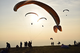 Curso de iniciación al vuelo en parapente en Madrid