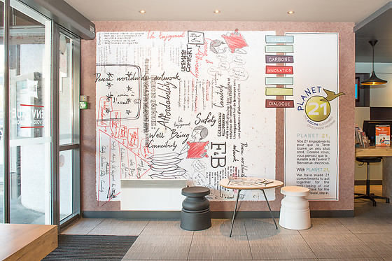 Hotel Ibis Lorient Centre Gare - photo 3