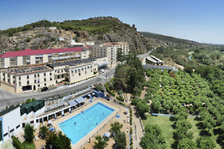 Una noche en habitación doble estándar con desayuno para 2 en Balneario de Fitero - Hotel Gustavo Adolfo Bécquer en Fitero (Navarra)