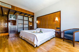 Dos noches con experiencia bienestar para 2 en Hotel Doña Brígida - Salamanca Forum**** en Villamayor (Salamanca)