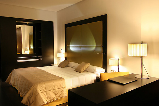 Una noche en suite con desayuno para 2 en Gran Hotel Don Manuel**** en Cáceres