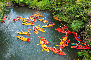 Excursión en la playa Tamariu en kayak individual en L´Escala (Girona)