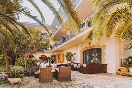 HOTEL BELL REPOS