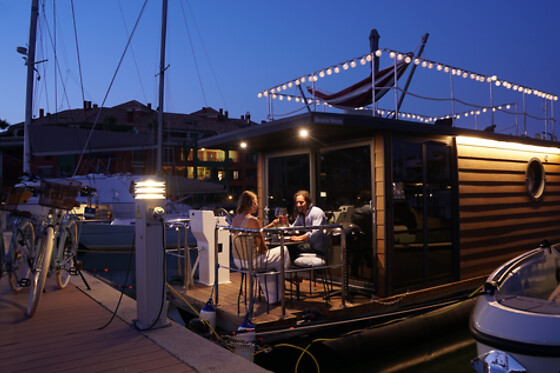 Dos noches para 2 en Little París- La Mansion Bateau en San Roque (Cádiz)