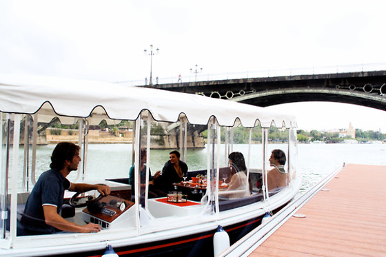 Paseo exclusivo en barco por el río Guadalquivir (Sevilla)