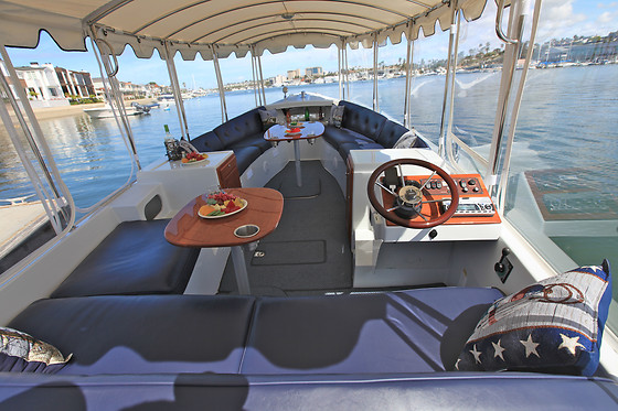 Paseo exclusivo en barco por el río Guadalquivir (Sevilla)