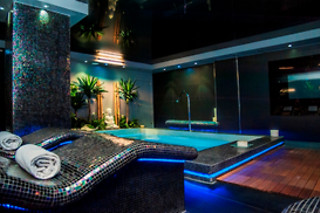 Una noche con experiencia bienestar para 2 en Grand Hotel Don Gregorio***** en Salamanca