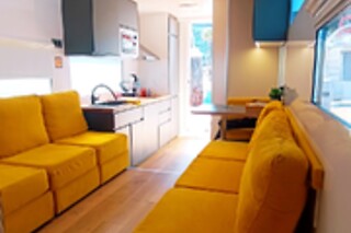 Dos noches en la casa flotante hasta 6 personas en Different Charter en Vigo (Pontevedra)
