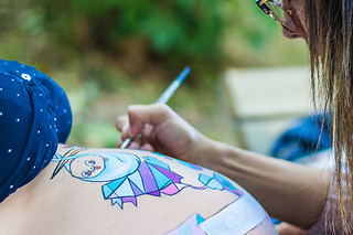 Un body painting para embarazada para 1 en La Que Pinta BCN en Badalona (Barcelona)