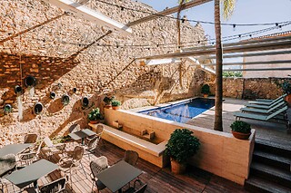 Dos noches con experiencia bienestar para 2 en Hotel Gran Claustre Restaurant & Spa**** en Altafulla (Tarragona)