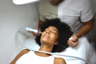 Un masaje relajante muscular para 2 en Vanity Face en Madrid