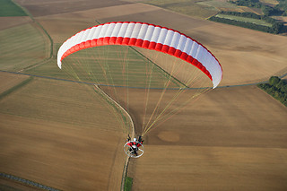 Vuelo en parapente biplaza en Madrid