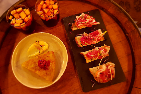 Pan y vino - photo 6