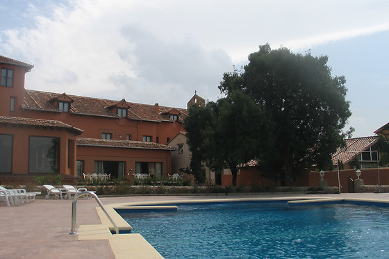 HOTEL EL RANCHO DE LA ALDEGÜELA & LA POSADA - photo 2