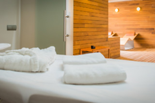 Una noche con experiencia bienestar para 2 en Lagaya Apartaments & Spa en Teruel