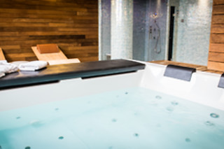 Una noche con experiencia bienestar para 2 en Lagaya Apartaments & Spa en Teruel
