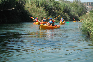 Descenso por aguas tranquilas en Cofrentes (Valencia)