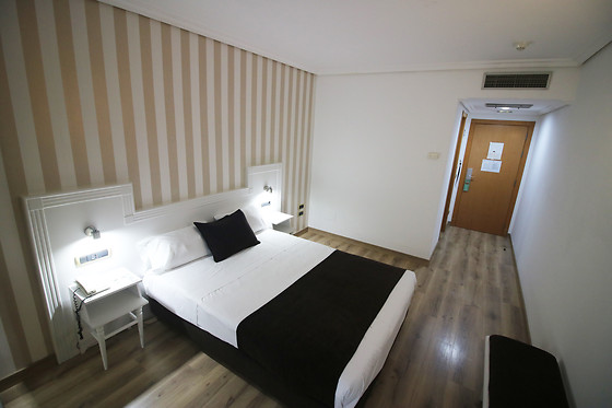 HOTEL ALFONSO I - photo 7