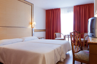 Dos noches con cenas para 2 en Hotel Intelier Orange****  en Benicássim (Castellón)