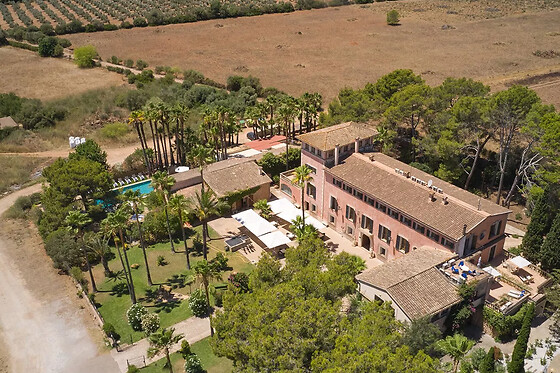 Una noche con desayuno para 2 en Virrey Finca Hotel**** en Mallorca (Islas Baleares)