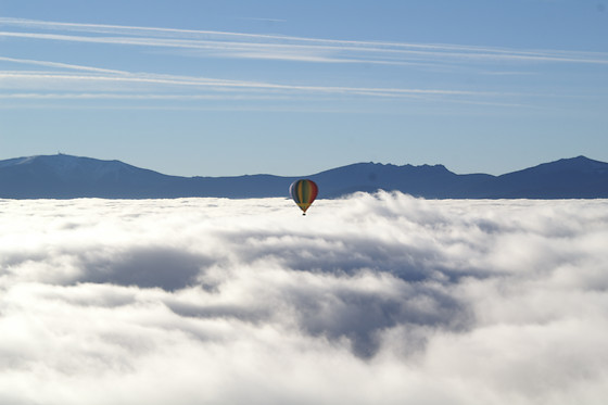 Vuelo en globo por la provincia de Segovia Cirros en Segovia