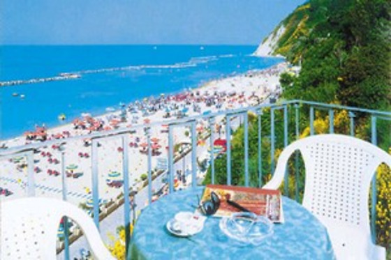 Hotel Gloria - photo 10