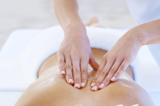 Un tratamiento de ictioterapia y dos pedicura para 2 en Sanlúcar Fish Spa en Sanlúcar de Barrameda (Cádiz)