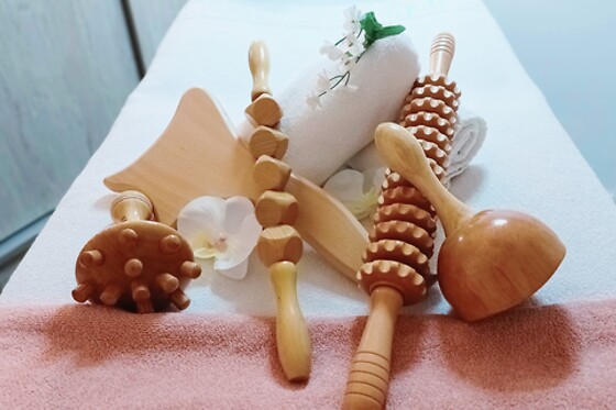 Un masaje relajante con aromaterapia para 1 en Mon Estetics Bienestar Integral en Las Rozas (Madrid)