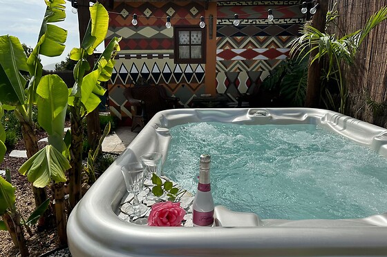 Dos noches en cabaña ecológica para 2 en Afrikant Krisant Tenerife en Arafo (Tenerife)