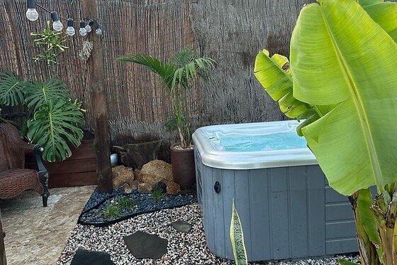 Dos noches en cabaña ecológica para 2 en Afrikant Krisant Tenerife en Arafo (Tenerife)